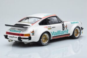 Porsche 911 934 Vaillant #6 B. Wollek Norisring EGT 1976 Minichamps 1:18 155766496 Metal — zdjęcie 2 z 6