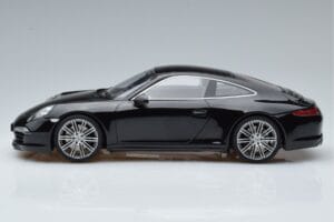 Porsche 911 991 Carrera 4 Black Edition GT Spirit 1:18 GT114 Żywica — zdjęcie 3 z 6