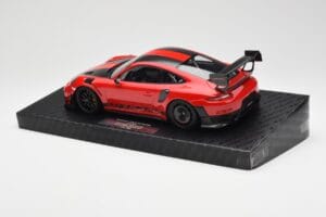 Porsche 911 GT2 RS 991 MR Manthey Racing Nordschleife Record Minichamps 1:18 MR-911-GT2RS-1803 Metal — zdjęcie 5 z 6
