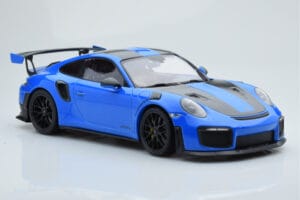 Porsche 911 GT2 RS 991.2 Weissach Package Niebieski Czarne Felgi Magnezowe Minichamps 1:18 153068316 Metal — zdjęcie 4 z 6