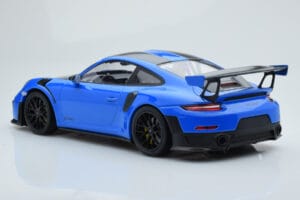 Porsche 911 GT2 RS 991.2 Weissach Package Niebieski Czarne Felgi Magnezowe Minichamps 1:18 153068316 Metal — zdjęcie 5 z 6