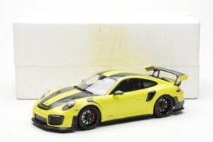 Porsche 911 991.2 GT2 RS Jasny Zielony Z Czarnymi Felgami Magnezowymi Minichamps 1:18 155068300 Metal — zdjęcie 6 z 6