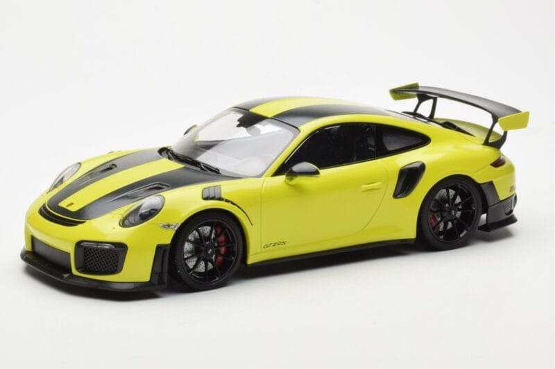 Porsche 911 991.2 GT2 RS Jasny Zielony Z Czarnymi Felgami Magnezowymi Minichamps 1:18 155068300 Metal