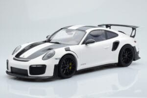 Porsche 911 GT2 RS 991.2 Weissach Package Biały Czarne Felgi Magnezowe Minichamps 1:18 153068309 Metal