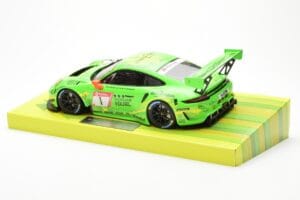 Porsche 911 991.2 GT3 R #1 Manthey Racing 24 Hours Nurburgring 2019 Minichamps 1:18 MG-M-911-19-1801 Metal — zdjęcie 5 z 6