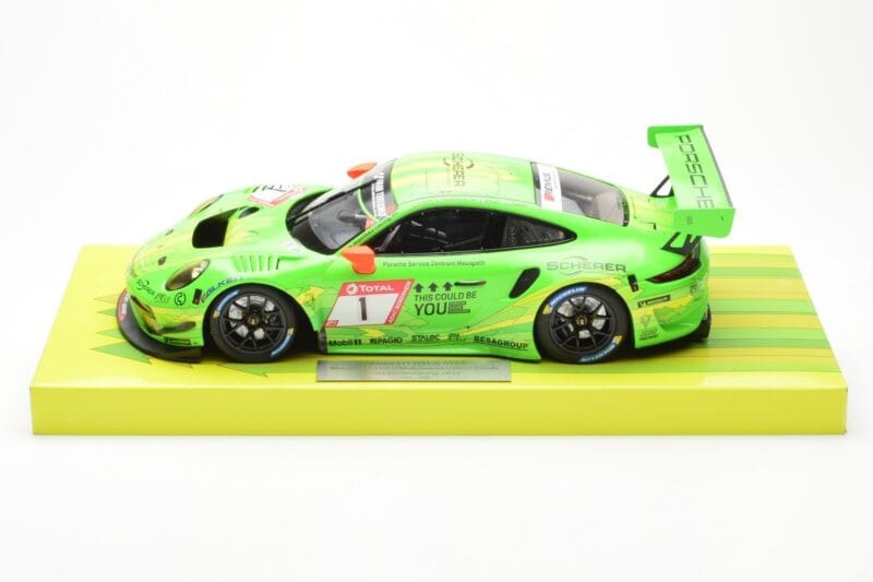 Porsche 911 991.2 GT3 R #1 Manthey Racing 24 Hours Nurburgring 2019 Minichamps 1:18 MG-M-911-19-1801 Metal