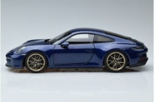 Porsche 911 992 GT3 Touring Package Niebieski Metalik Norev 1:18 187302 Metal — zdjęcie 4 z 7