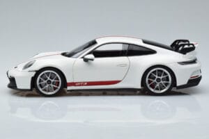 Porsche 911 992 GT3 Biały Norev 1:18 187306 Metal — zdjęcie 4 z 7