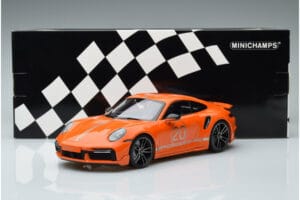 Porsche 911 992 Turbo S China 20th Anniversary Pomarańczowy Minichamps 1:18 155069171 Metal — zdjęcie 6 z 6