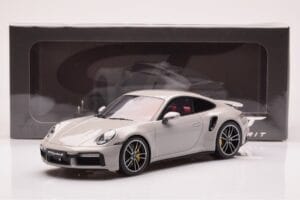 Porsche 911 992 Turbo S Crayon Szary GT Spirit 1:18 GT431 Żywica — zdjęcie 6 z 6