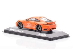 Porsche 911 992 Turbo S Gulf Pomarańczowy Minichamps 1:43 WAP0209060N002 Metal — zdjęcie 3 z 4