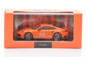 Porsche 911 992 Turbo S Gulf Pomarańczowy Minichamps 1:43 WAP0209060N002 Metal — zdjęcie 4 z 4