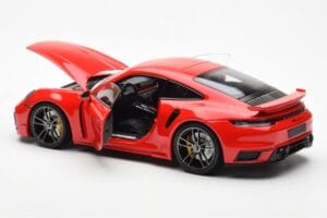 Porsche 911 992 Turbo S Sport Design Czerwony Minichamps 1:18 113069078 Metal — zdjęcie 5 z 8