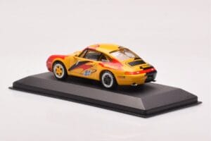 Porsche 911 993 Cup #1 IAA Presentation Porsche Supercup 1993 Minichamps 1:43 430946300 Metal — zdjęcie 3 z 4