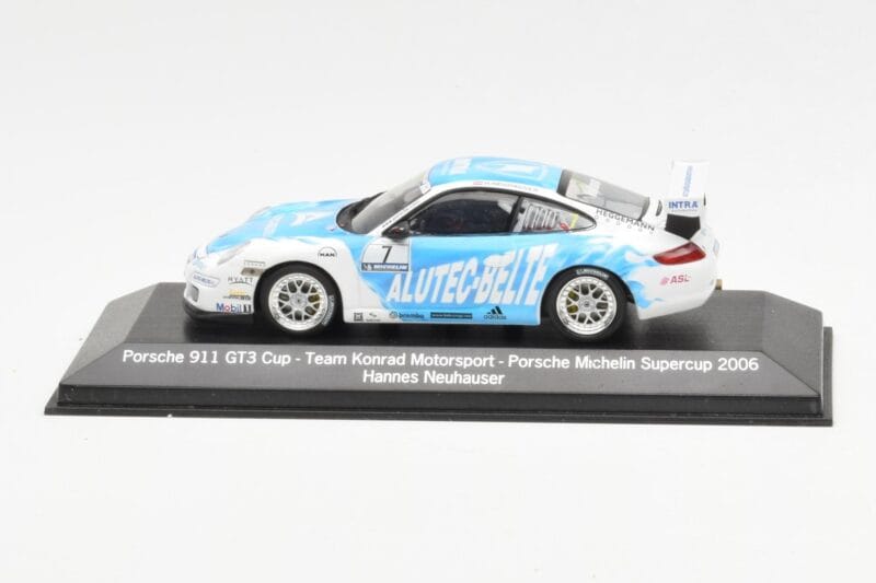 Porsche 911 996 GT3 Cup #7 H. Neuhauser Alutec Belte Porsche Michelin Supercup 2006 Minichamps 1:43 WAP02013117 Metal