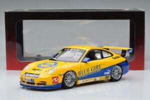Porsche 911 996 GT3 Cup #88 Macau Winner 2005 AUTOart 1:18 80574 Metal — zdjęcie 7 z 7