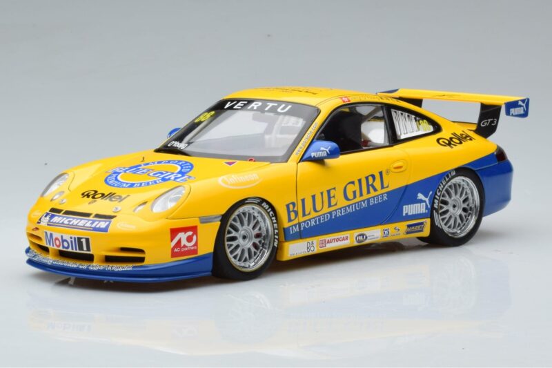 Porsche 911 996 GT3 Cup #88 Macau Winner 2005 AUTOart 1:18 80574 Metal