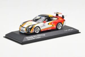 Porsche 911 996 GT3 Cup #10 G. Horion Porsche Supercup 2006 Minichamps 1:43 400066410 Metal — zdjęcie 2 z 4