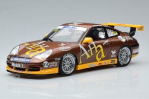 Porsche 911 996 GT3 Cup M. Marsh Carrera Cup Asia Winner 2004 AUTOart 1:18 80489 Metal