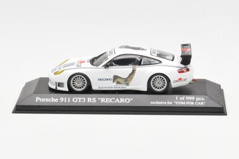 Porsche 911 996 GT3 RS Recaro Minichamps 1:43 403016903 Metal