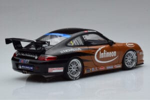 Porsche 911 996 GT3 R #2 S. Miau Carrera Cup Asia 2004 AUTOart 1:18 80488 Metal — zdjęcie 3 z 7