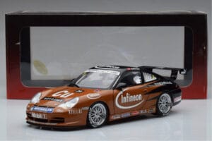 Porsche 911 996 GT3 R #2 S. Miau Carrera Cup Asia 2004 AUTOart 1:18 80488 Metal — zdjęcie 7 z 7
