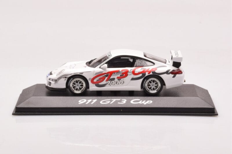 Porsche 911 997 GT3 Cup Porsche Carrera Cup Asia 2006 Minichamps 1:43 WAP02012617PAP Metal