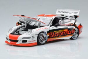 Porsche 911 997 GT3 Cup #98 P. Ma Carrera Cup Asia 2006 AUTOart 1:18 80689 Metal — zdjęcie 2 z 7