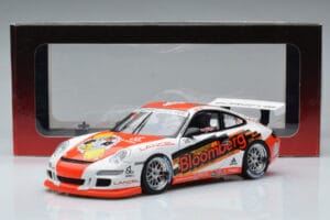 Porsche 911 997 GT3 Cup #98 P. Ma Carrera Cup Asia 2006 AUTOart 1:18 80689 Metal — zdjęcie 7 z 7