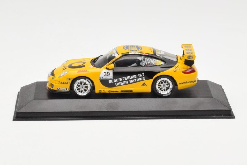 Porsche 911 997 GT3 Cup Tolimit Motorsport #39 Menzel Porsche Supercup 2007 Minichamps 1:43 400066439 Metal