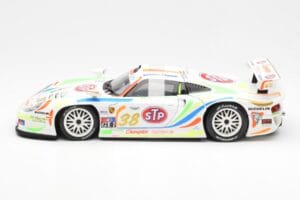 Porsche 911 GT1 #38 T. Boutsen / M. Kelleners 24 Hours of Le Mans 1998 UT Models 1:18 39817 Metal — zdjęcie 3 z 6