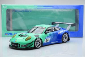 Porsche 911 GT3 R Falken Motorsports #44 M. Ragginger / J. Bergmeister / M. Werner / L. Vanthoor 24 Hours of Nurburgring 2017 — zdjęcie 6 z 6