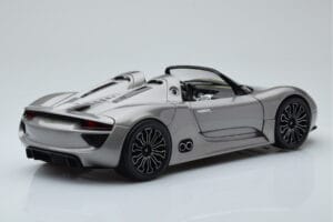 Porsche 918 Spyder Prototyp Szary Metalik Minichamps 1:18 110060030 Metal — zdjęcie 3 z 7