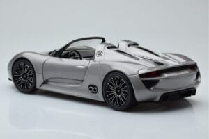 Porsche 918 Spyder Prototyp Szary Metalik Minichamps 1:18 110060030 Metal — zdjęcie 5 z 7