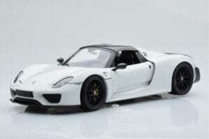 Porsche 918 Spyder Weissach Package Biały Z Czarnymi Felgami Minichamps 1:18 113062443 Metal — zdjęcie 4 z 9