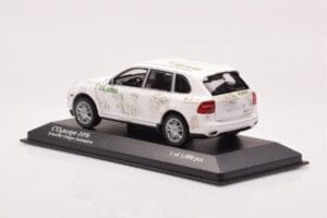 Porsche Cayenne Concept Schaeffler Gruppe Automotive Minichamps 1:43 PORSCHE-264306 Metal — zdjęcie 3 z 4