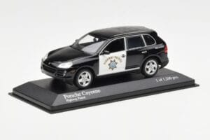 Porsche Cayenne 9PA Highway Patrol Minichamps 1:43 400066291 Metal — zdjęcie 2 z 4