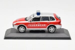 Porsche Cayenne S Feuerwehr Minichamps 1:43 WAPC02060116 Metal