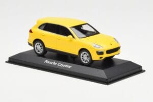 Porsche Cayenne 92A Żółty MaxiChamps 1:43 940063201 Metal — zdjęcie 3 z 4