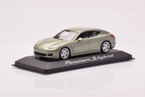 Porsche Panamera 970 S Hybrid Critall Zielony Minichamps 1:43 WAP0205010A Metal — zdjęcie 2 z 4