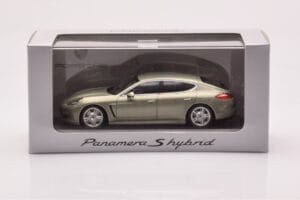 Porsche Panamera 970 S Hybrid Critall Zielony Minichamps 1:43 WAP0205010A Metal — zdjęcie 4 z 4