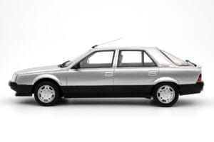 Renault 25 Phase 1 V6 Injection Srebrny Otto 1:18 OT1070 Żywica — zdjęcie 3 z 5