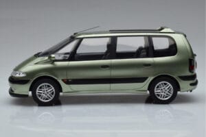 Renault Espace 3 Zielony Otto 1:18 OT430 Żywica — zdjęcie 3 z 6