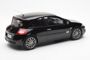 Renault Megane 2 RS Phase 2 Czarny Otto 1:18 OT1054 Żywica — zdjęcie 2 z 6