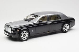 Rolls-Royce Phantom VII EWB Czarny i Srebrny Kyosho 1:18 08841BKS Metal