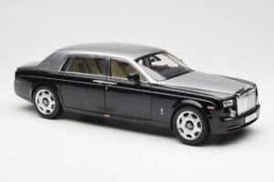 Rolls-Royce Phantom VII EWB Czarny i Srebrny Kyosho 1:18 08841BKS Metal — zdjęcie 6 z 8