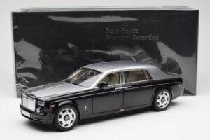 Rolls-Royce Phantom VII EWB Czarny i Srebrny Kyosho 1:18 08841BKS Metal — zdjęcie 8 z 8
