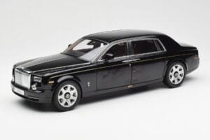 Rolls-Royce Phantom VII EWB Diamond Czarny Kyosho 1:18 08841DBK2 Metal