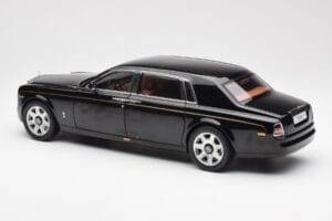 Rolls-Royce Phantom VII EWB Diamond Czarny Kyosho 1:18 08841DBK2 Metal — zdjęcie 7 z 8