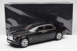 Rolls-Royce Phantom VII EWB Diamond Czarny Kyosho 1:18 08841DBK2 Metal — zdjęcie 8 z 8